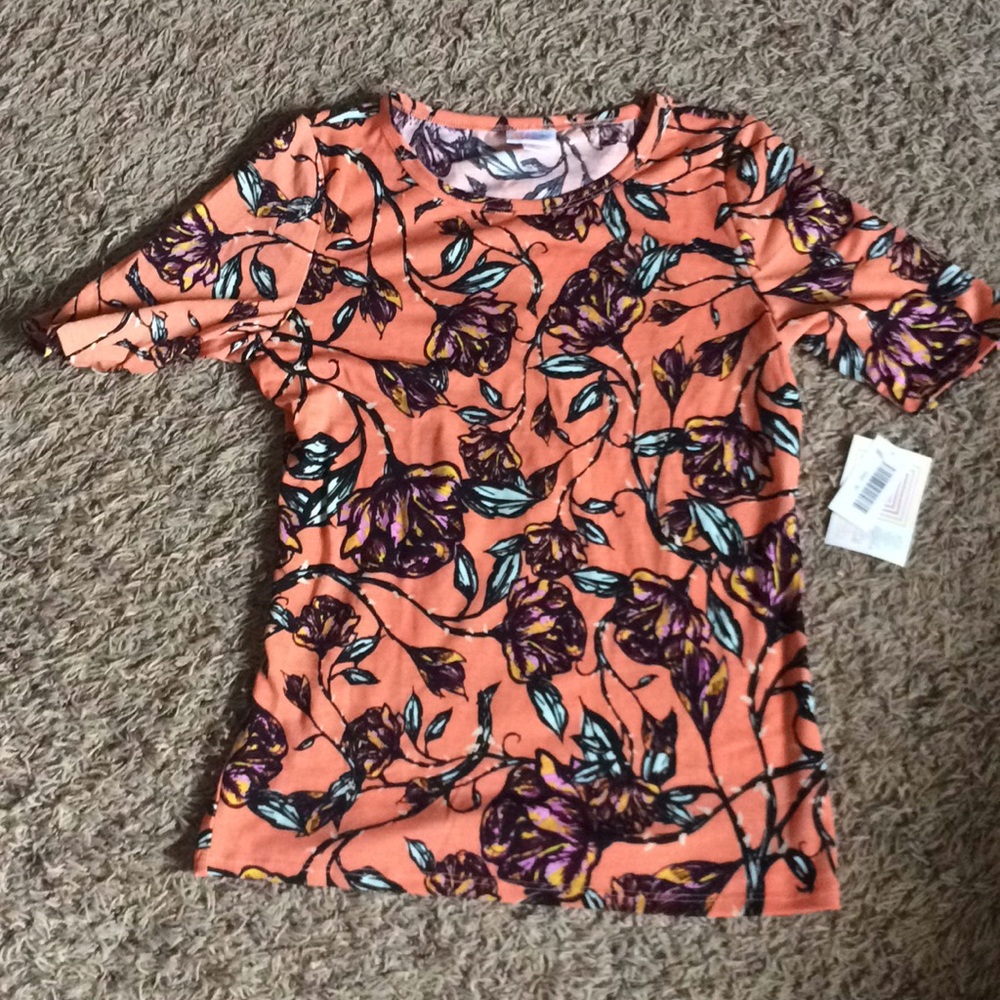 Medium LuLaRoe Gigi